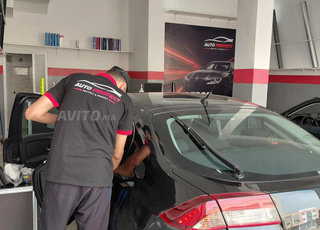 مندوب مبيعات