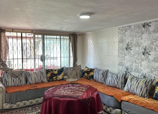 Étage Privé dans Villa Spacieuse avec Piscine