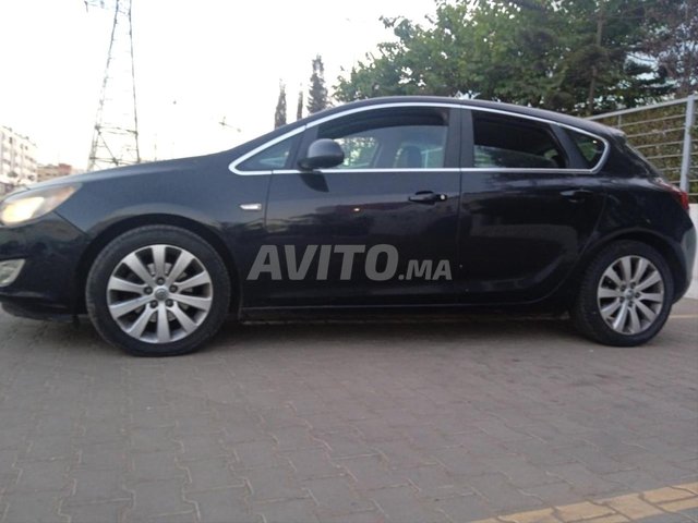 Opel astra 2012 toutes option