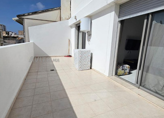 APPARTEMENT MEUBLÉ TERRASSE À LOUER À MAARIF