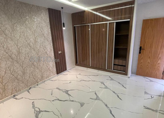 Dublex villa 3 face 260 M2 à côté Marjane