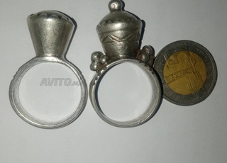 Paire de bagues en argent, chef-d'œuvre ancien