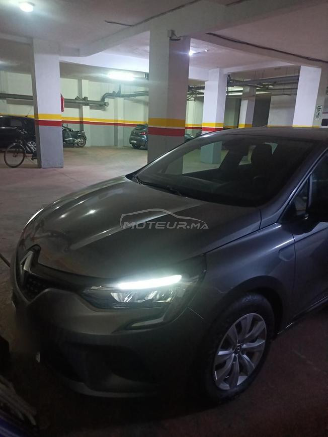 Renault Clio 5 Diesel 07/2023 à Casablanca