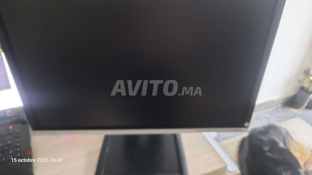 Station Dell Core i5 et Écran HP - 2