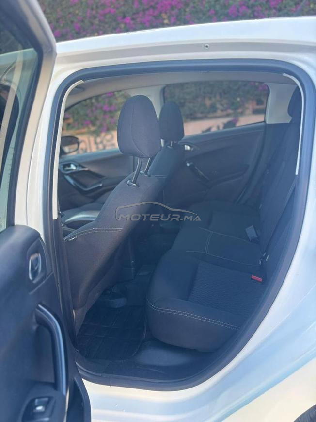 Peugeot 208 Diesel Manuelle 2019 à Casablanca