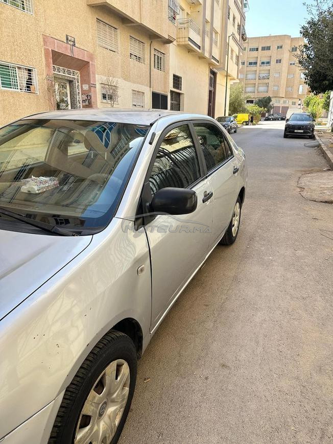 Toyota Corolla 2004 bon état 