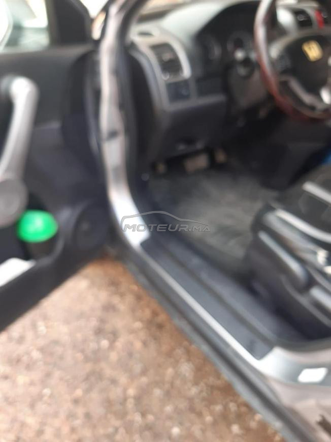 Honda CRV في حالة جيدة و عائلية
