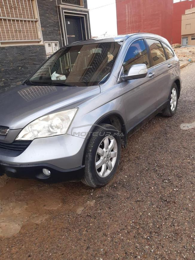 Honda CRV في حالة جيدة و عائلية