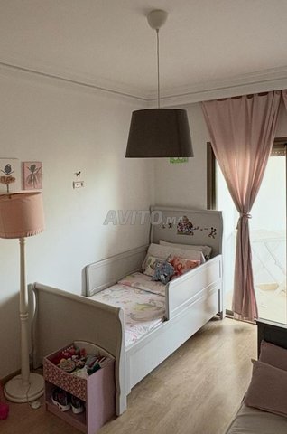 Lit et étagères Aida pour enfant