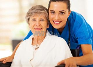 مرافقة منزلية للبالغين