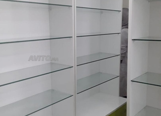 أرفف سوبر ماركت