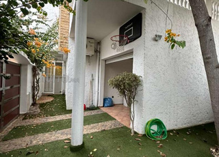 A louer Maison R1 3 chambres à Riad Extension