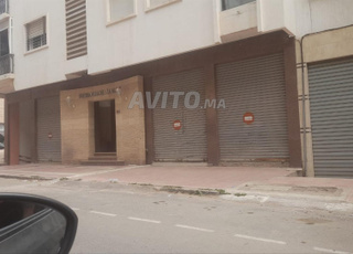 2 Magasins à vendre à Elhouda Agadir
