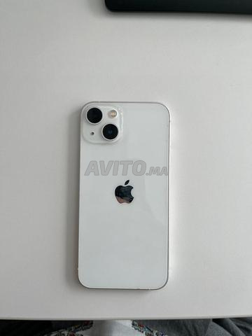 iPhone 13 à vendre – Blanc, 128 Go - 2