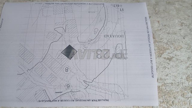 أرض في موقع جيد