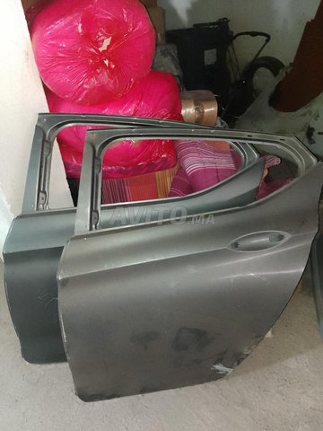 porte arrière gauche