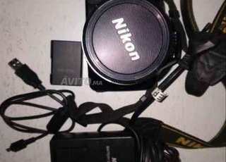 Caméra Nikon d3200 avec objectif 28-80mm