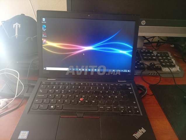 حاسوب محمول لينوفو الجيل الثامن 8 جيجابايت رام و SSD