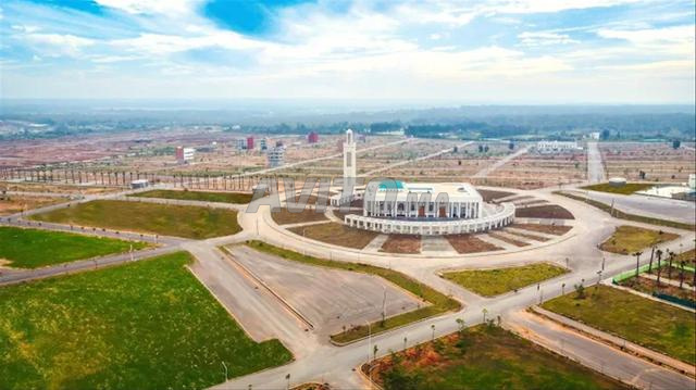 أرض في حديقة هلالة للبيع موثقة، 90م2 - 2