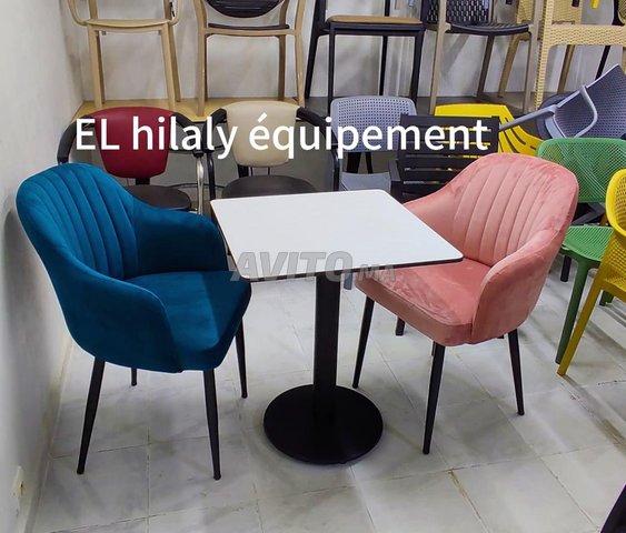 كرسي شرفة مقهى