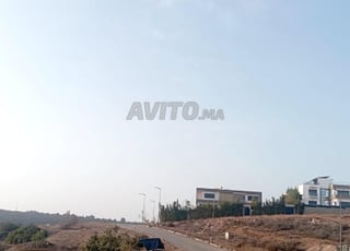 قطعة أرض فيلا رياض تamesna 900 متر مربع بإطلالة بانورامية