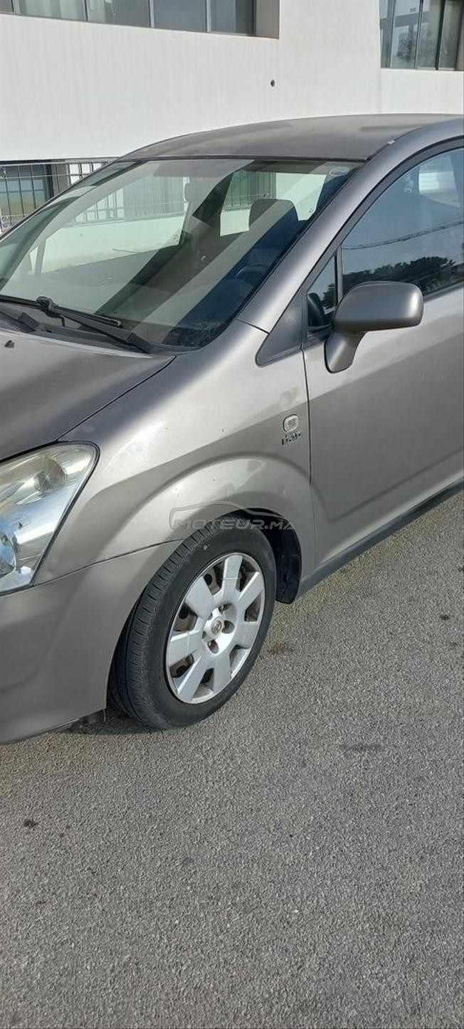 Toyota corolla verso 2005