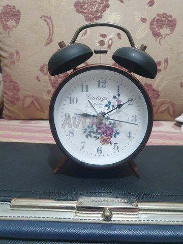 ساعة منبه عتيقة