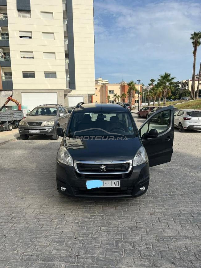 Peugeot Partner Diesel Manuelle 2016 à Tanger