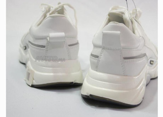 🤍 Baskets Blanches Minimalistes – Style Unisexe