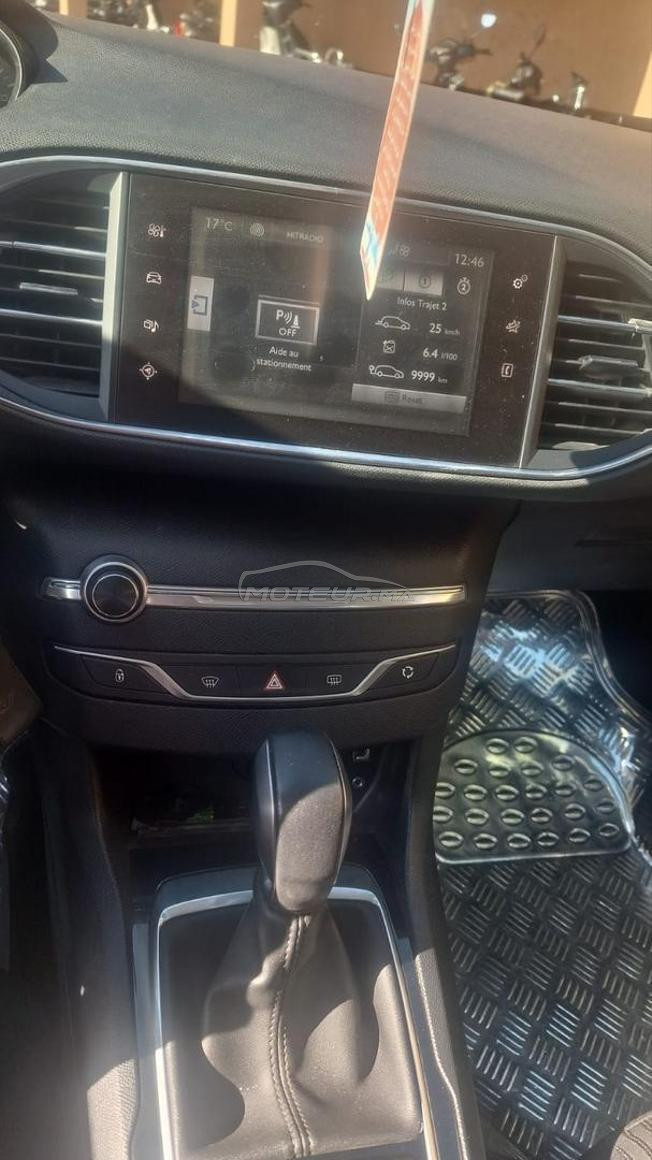 Peugeot 308 Diesel Automatique 2016 à Marrakech