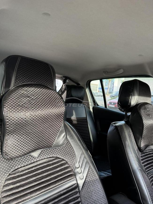 Dacia Sandero Diesel Manuelle 2017 à Agadir
