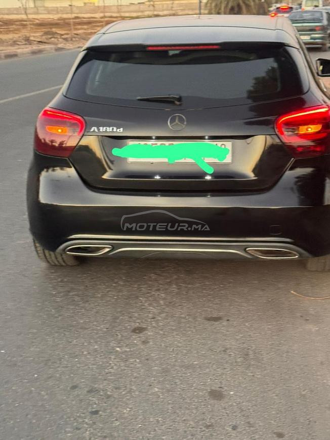 Mercedes-Benz 180 Diesel Automatique 2016