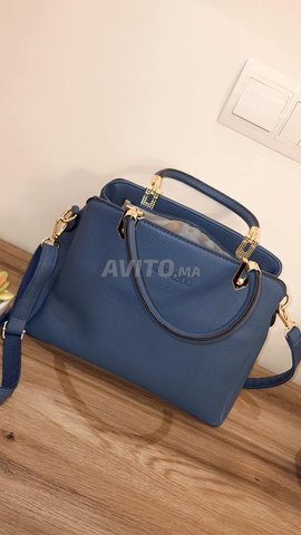 حقيبة يد نسائية من JIMMY CHOO جديدة جودة ممتازة