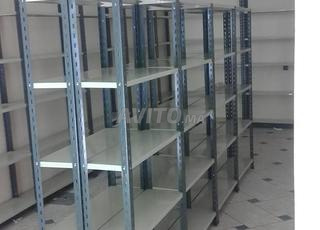 أرفف معدنية قوية