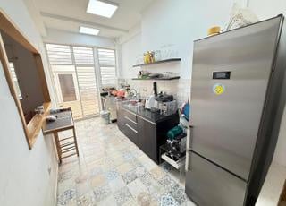 Appartement à vendre 104 m² à DYAR AL MANSOUR