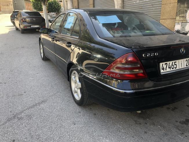 vend mercedes anne 2001 c220 cdi 