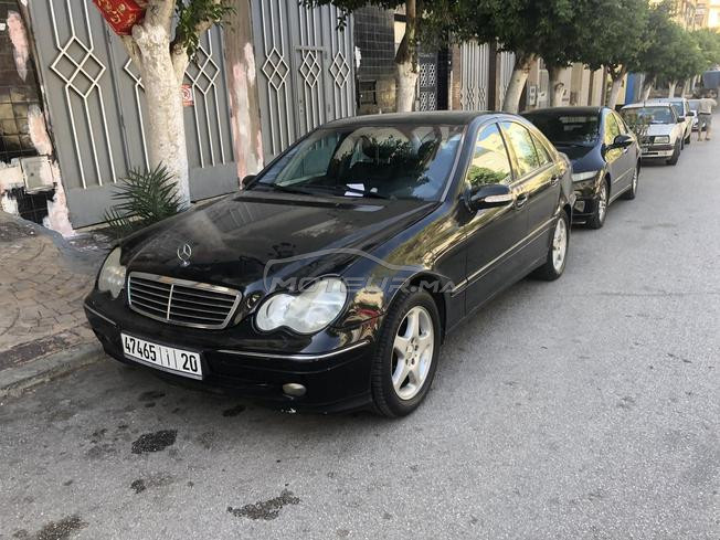 vend mercedes anne 2001 c220 cdi 