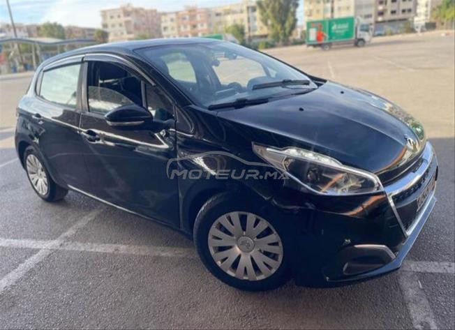 Peugeot 208 Diesel Manuelle 2019 à Fès