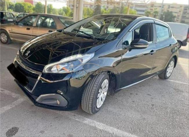 Peugeot 208 Diesel Manuelle 2019 à Fès
