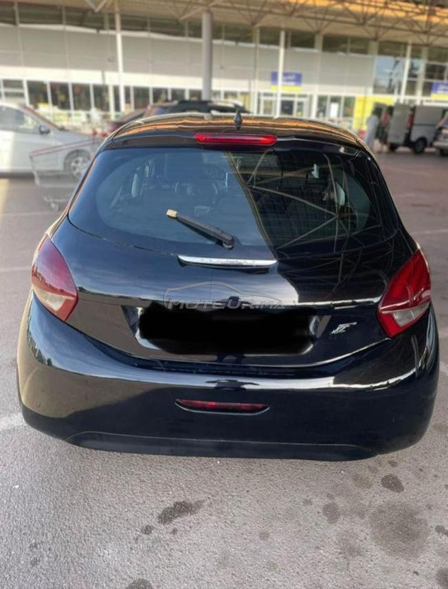Peugeot 208 Diesel Manuelle 2019 à Fès