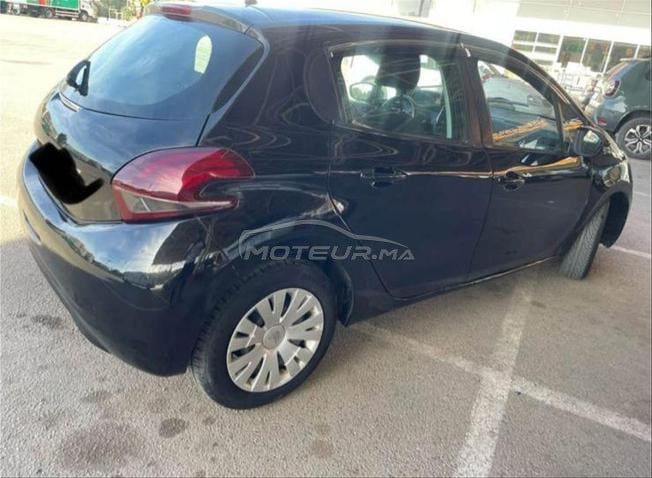 Peugeot 208 Diesel Manuelle 2019 à Fès