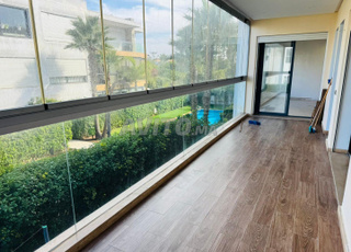 شقة فارغة عالية المستوى في دار بوعزة