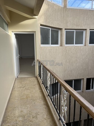 مكتب بلاتو للإيجار