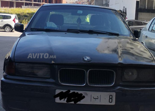 BMW i3 Essence Manuelle 1993 à Tanger