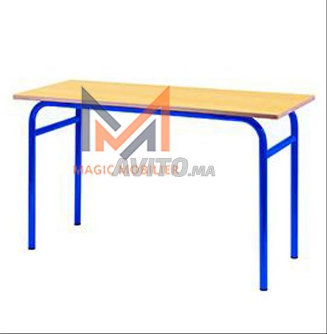 طاولة مدرسية