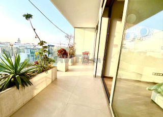 À louer studio-oasis-vue sur terrain football ⚽