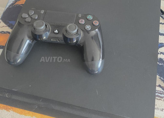 PS4 slim à vendre