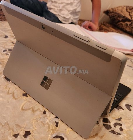 Microsoft surface Go2 128g 8Ram