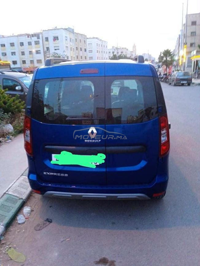 je vends ma voiture Renault express 
