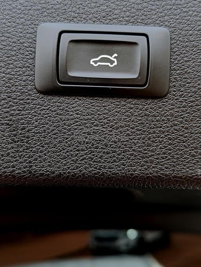 Audi Q5. quattro